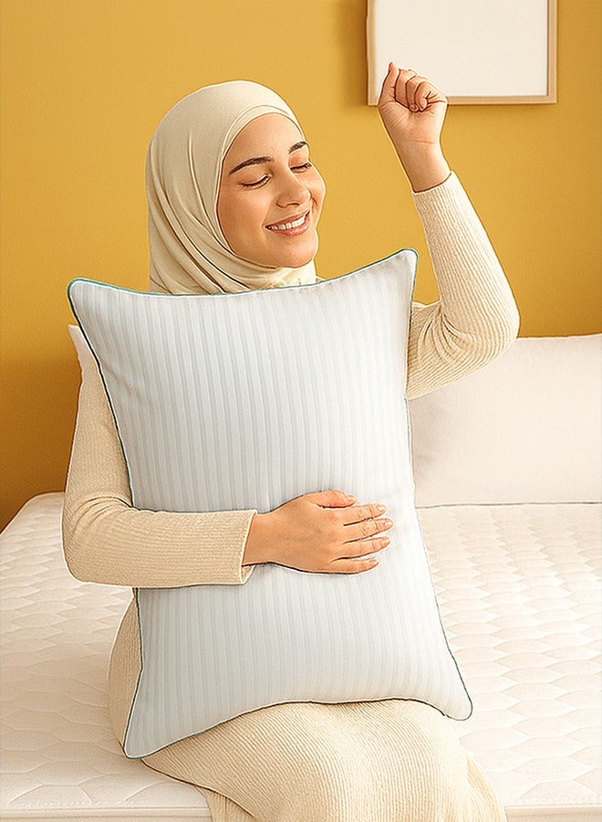 أسرار وسائد سرير فاخرة من الألياف الدقيقة بسمك 20 سم مع خطوط، حجم قياسي 1000 جرام، وسادة تبريد بجودة الفنادق لجميع أوضاع النوم - مثالية لمن ينامون على الجانب والظهر والمعدة، وسائد مخططة منفوشة للسرير، يمكن غسلها في الغسالة، مقاس 75 × 50 سم أبيض - 4 وسادة - Image 2